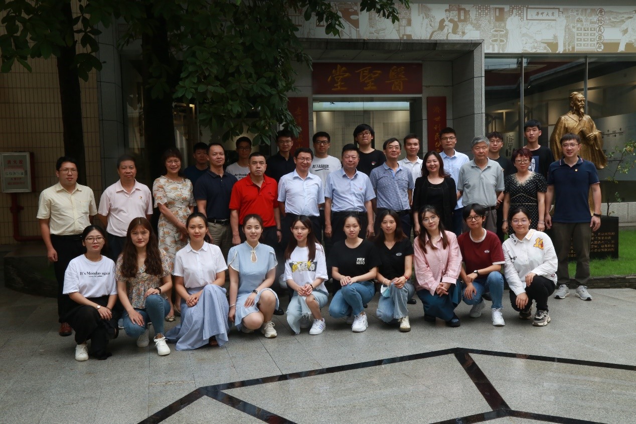 后浪来袭，，，，，，银河国际有YOUNG ——2020年应届结业生新员工华美登。。。。